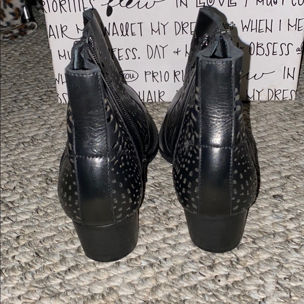 Leather booties - Picture 6 of 7